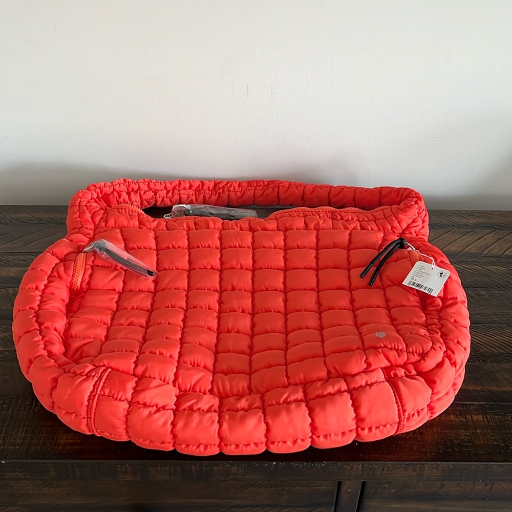 🔥 FP Movement Quilted Carryall in Flame/Papaya, NWOT 🔥